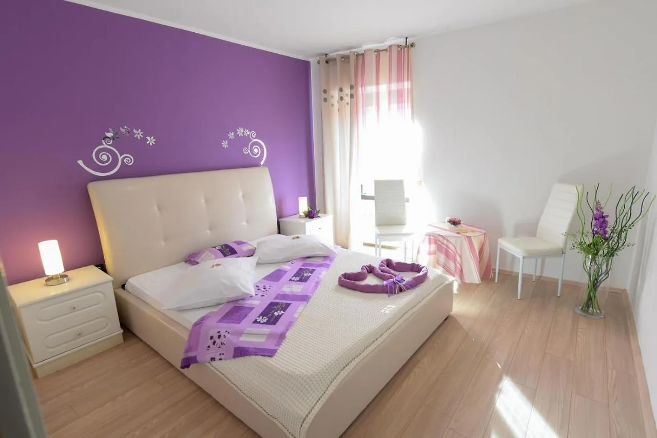Penzion Apartments Ana Vodnjan