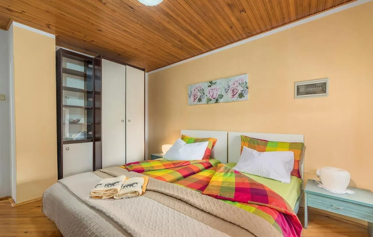 Apartments Ana Vodnjan Penzion