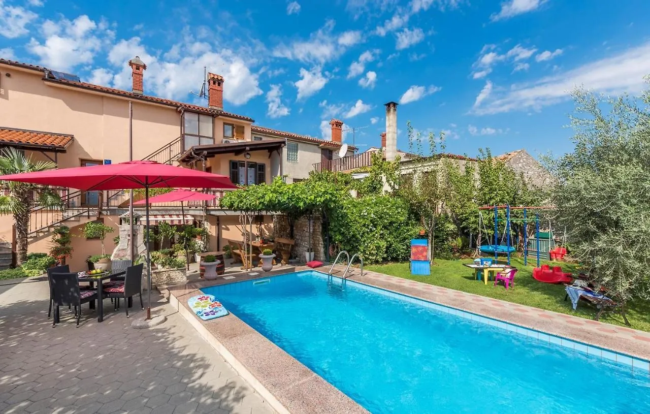 Apartments Ana Vodnjan